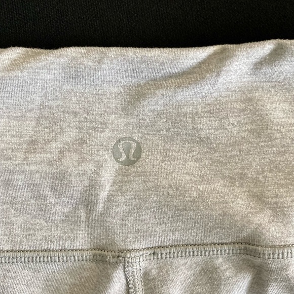 Lululemon Wunder Under Grey Full Length, tights, leggings, size 8 - Picture 5 of 5